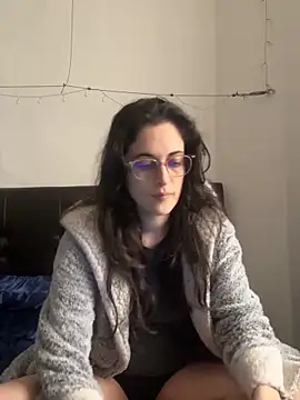 Lunaabbey online show from 03-21-26, 08:41