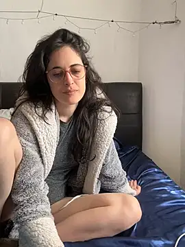 Lunaabbey online show from 03-23-26, 08:36