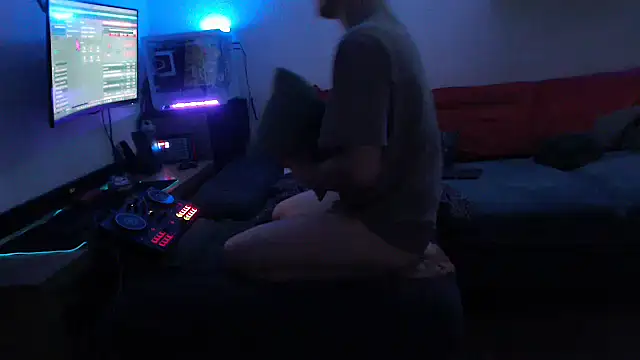 davidgntxxxxx online show from 04-12-26, 10:35