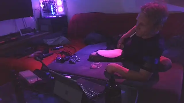 davidgntxxxxx online show from 05-01-26, 09:25