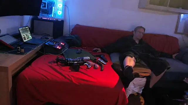 davidgntxxxxx online show from 05-12-26, 09:32