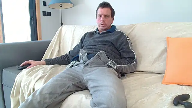 cloupefun online show from 03-09-26, 01:03