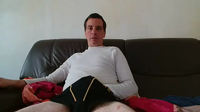 cloupefun online show from 11-12-25, 12:42