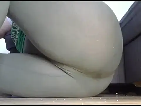 Snapshot of Squirtlady38 chatting on 03-21-25, 02:40 Squirtlady38 online show from 03-21-25, 02:40