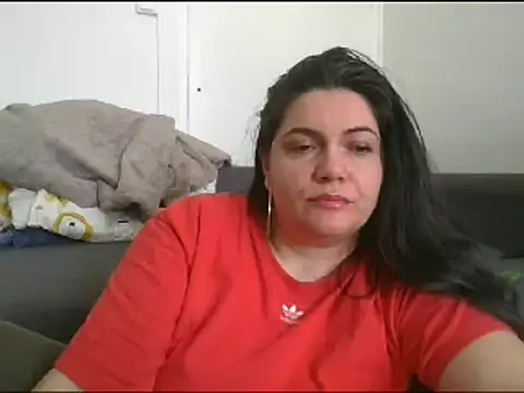 Snapshot of Squirtlady38 chatting on 03-10-25, 01:43 Squirtlady38 online show from 03-10-25, 01:43