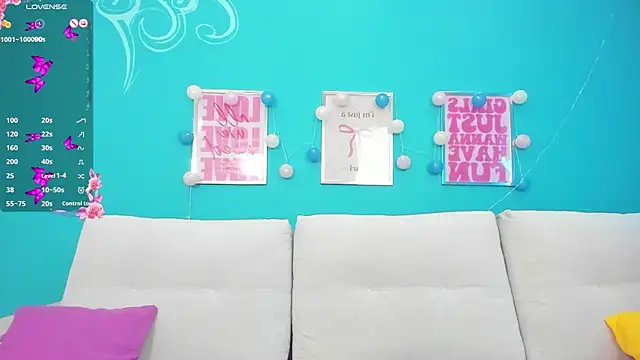 Horny Nikki  online show from 02-20-26, 06:26