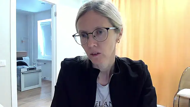 angelmommu online show from 10-12-25, 06:37