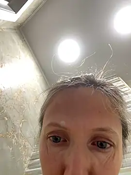 angelmommu online show from 11-29-25, 06:13