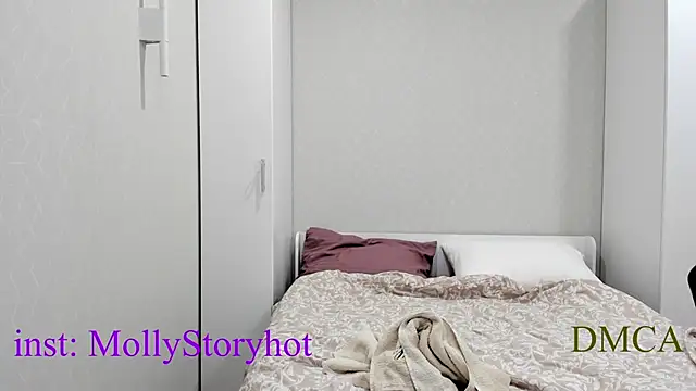 angelmommu online show from 11-27-25, 06:47