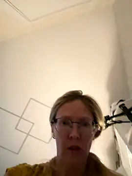 angelmommu online show from 10-25-25, 05:17