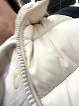 angelmommu online show from 11-26-25, 10:59