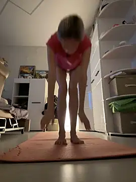 angelmommu online show from 11-05-25, 04:26