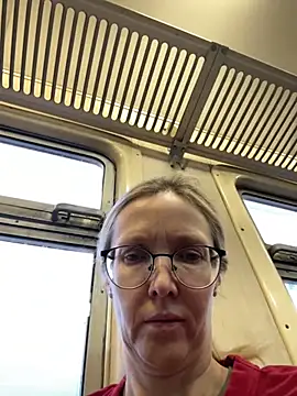 angelmommu online show from 02-19-26, 05:04