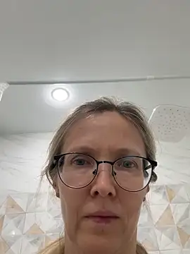 angelmommu online show from 04-04-26, 07:37