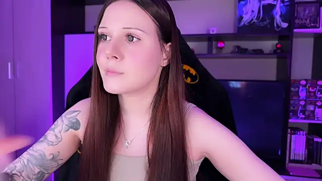 Snapshot of jasminevine chatting on 02-27-26, 03:40 jasminevine online show from 02-27-26, 03:40