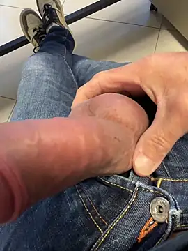 Snapshot of buodiculo chatting on 02-05-26, 07:15 buodiculo online show from 02-05-26, 07:15