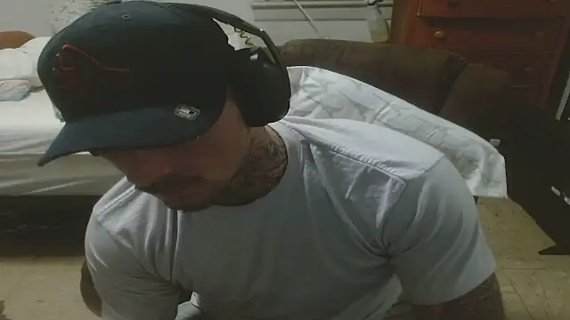 Snapshot of DADDY_KANE8--- chatting on 06-17-26, 07:30 DADDY KANE8--- online show from 06-17-26, 07:30