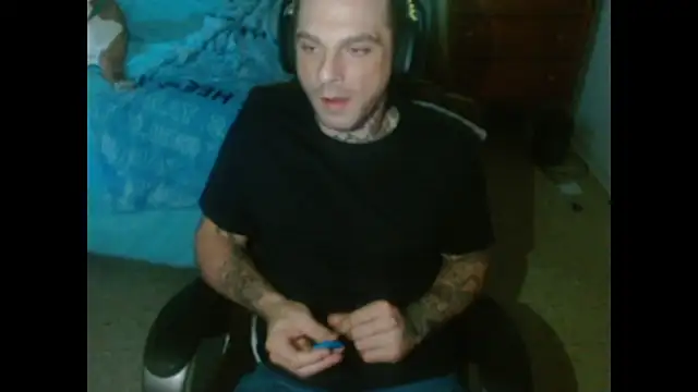 Snapshot of DADDY_KANE8--- chatting on 07-19-26, 04:26 DADDY KANE8--- online show from 07-19-26, 04:26