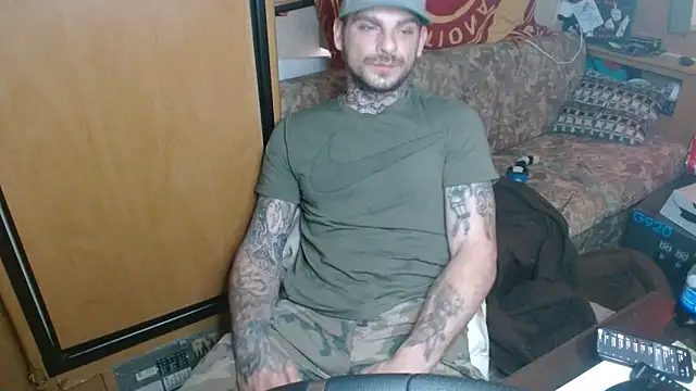 Snapshot of DADDY_KANE8--- chatting on 03-09-25, 06:11 DADDY KANE8--- online show from 03-09-25, 06:11