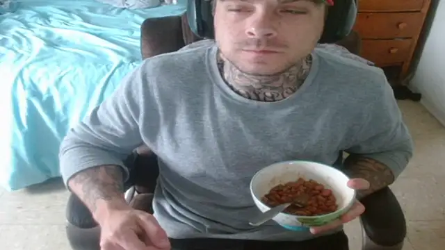 Snapshot of DADDY_KANE8--- chatting on 07-12-26, 04:19 DADDY KANE8--- online show from 07-12-26, 04:19