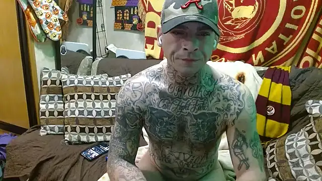 Snapshot of DADDY_KANE8--- chatting on 02-09-25, 03:32 DADDY KANE8--- online show from 02-09-25, 03:32