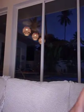 Helena Karel online show from 10-02-25, 11:35