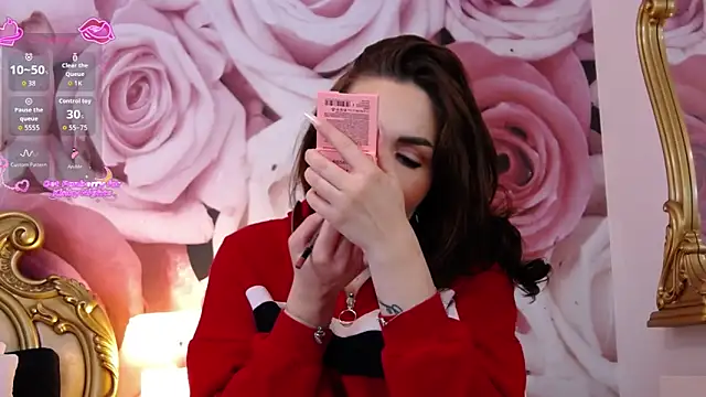 HessaHessy online show from 12-18-25, 05:17