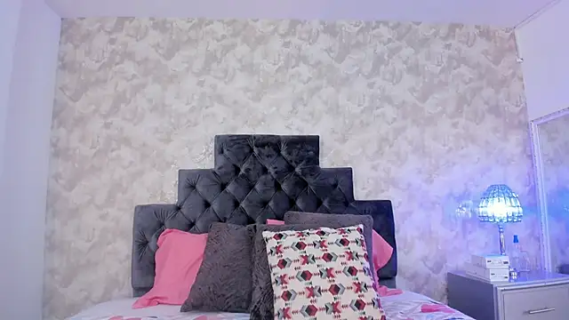 elizabeth coleman online show from 10-21-25, 09:03