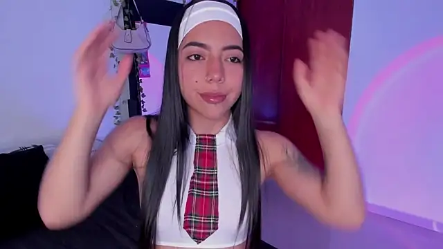 little kayla  online show from 03-31-26, 09:39