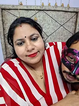 MOM-SUN-COUPLE online show from 03-09-25, 07:59