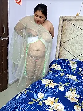 MOM-SUN-COUPLE online show from 02-11-25, 08:10