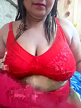 Snapshot of MOM-SUN-COUPLE chatting on 04-27-26, 08:12 MOM-SUN-COUPLE online show from 04-27-26, 08:12