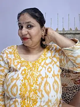 MOM-SUN-COUPLE online show from 03-21-25, 05:23