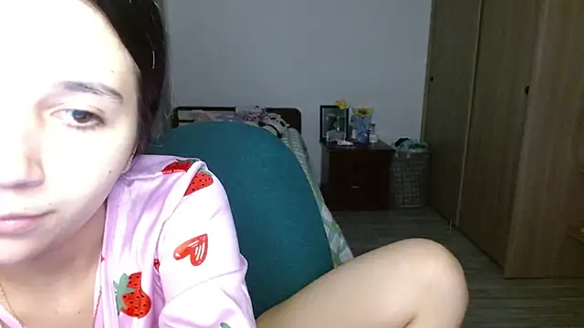 mia  lopez  online show from 10-02-25, 12:47