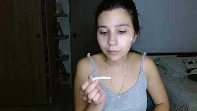 mia  lopez  online show from 03-07-26, 05:47