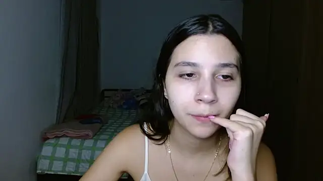 mia  lopez  online show from 10-07-25, 01:28