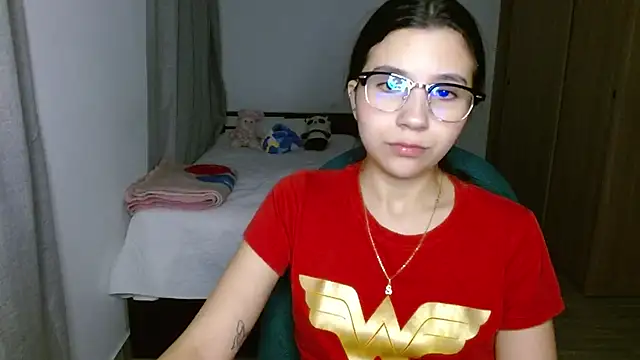 mia  lopez  online show from 11-07-25, 03:00