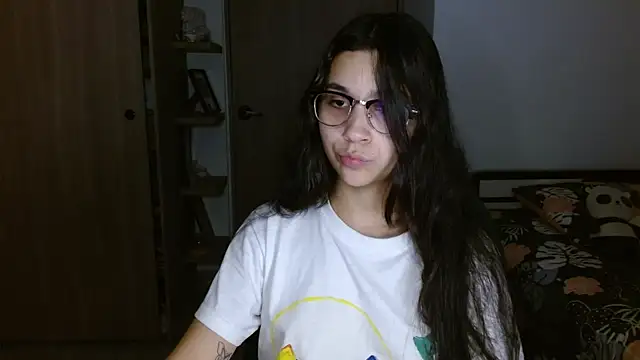 mia  lopez  online show from 05-14-26, 02:52