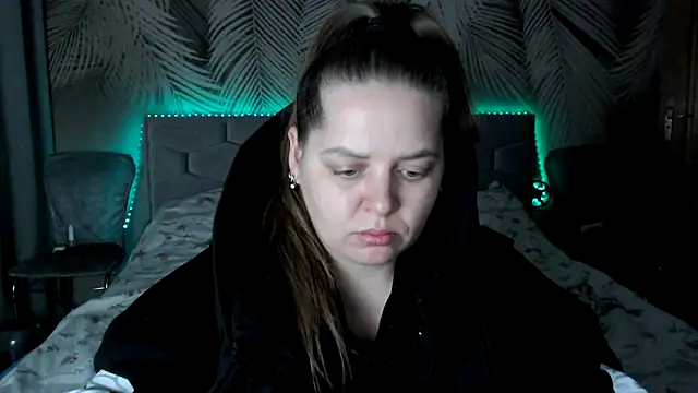 uliastar online show from 12-02-25, 08:38