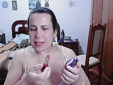 Snapshot of LauraVicttoria361215 chatting on 02-17-25, 10:16 LauraVicttoria361215 online show from 02-17-25, 10:16