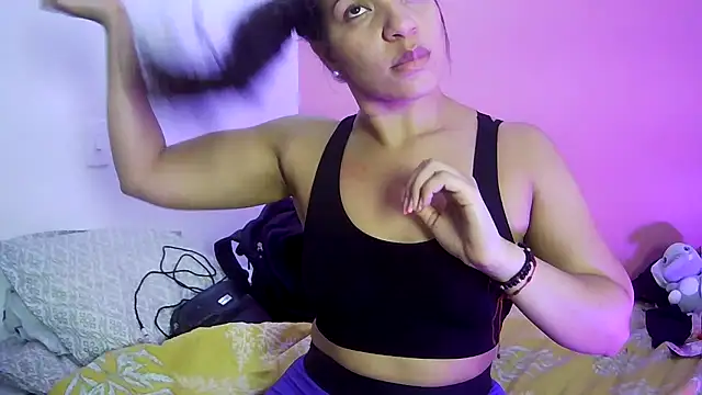 gatubelahot online show from 02-12-26, 03:06