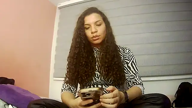 gatubelahot online show from 05-15-26, 03:26