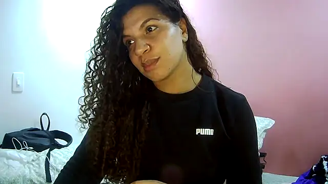 gatubelahot online show from 01-16-26, 03:21