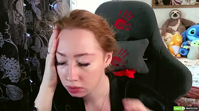 Snapshot of TinaBrook chatting on 04-08-26, 04:47 TinaBrook online show from 04-08-26, 04:47