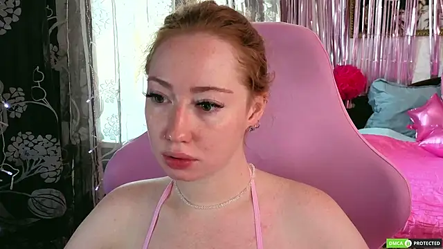 Snapshot of TinaBrook chatting on 07-21-26, 05:42 TinaBrook online show from 07-21-26, 05:42