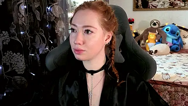 Snapshot of TinaBrook chatting on 03-20-26, 04:46 TinaBrook online show from 03-20-26, 04:46