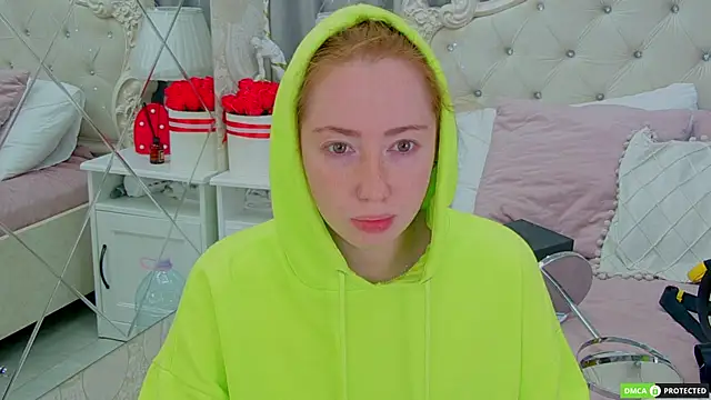 TinaBrook online show from 09-22-25, 03:23