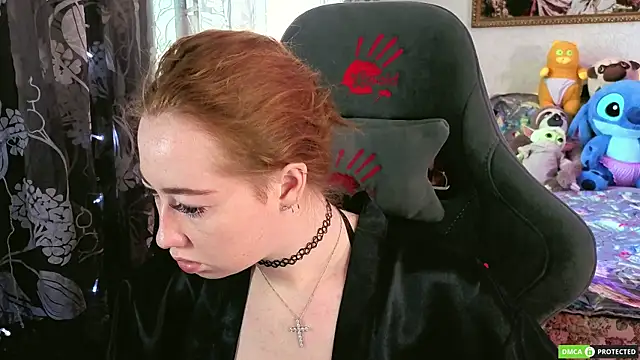 Snapshot of TinaBrook chatting on 04-16-26, 04:57 TinaBrook online show from 04-16-26, 04:57