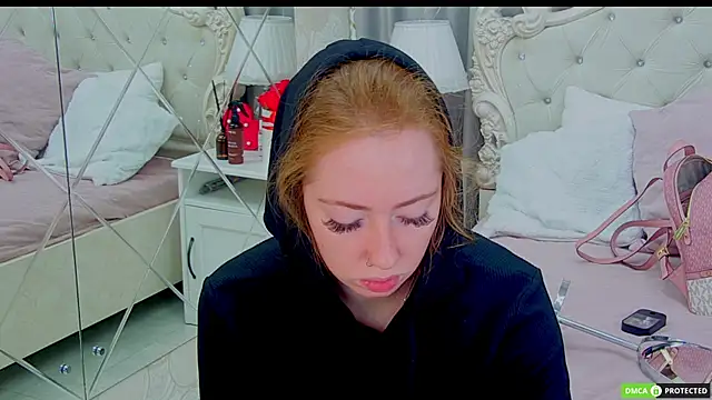 TinaBrook online show from 10-15-25, 03:49