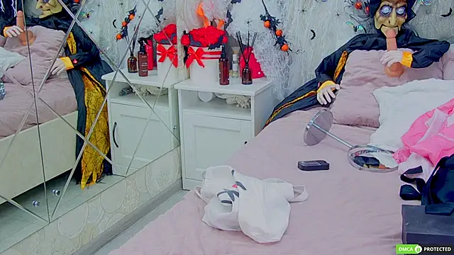 TinaBrook online show from 10-20-25, 03:41